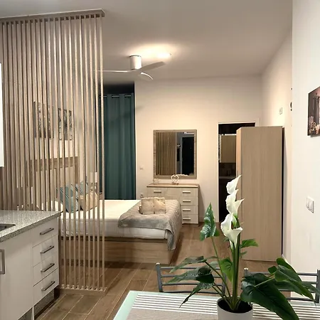 Ds Venerable Apartment